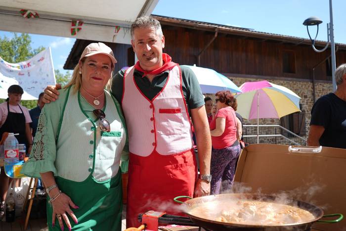 Paella txapelketarekin eta K 7 1755976601845