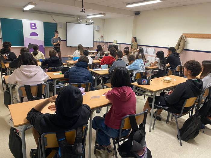 Aiaraldeko emakume* errefere 4 1761815965489