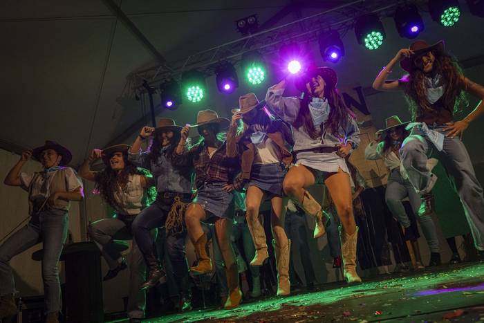 Maila altuko ikuskizuna eska 99 1757231559499