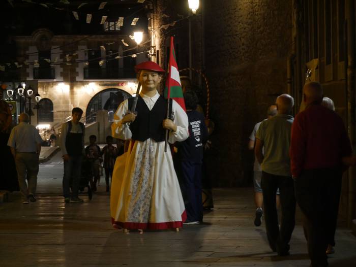 Dantza eta sua uztartu zitue 62 1661604320880