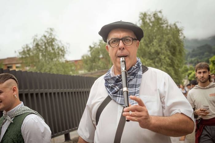 Tradizioari eutsita ekin dio 13 1756377320387