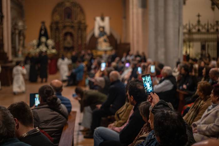 Gurutzetik jaitsi dute Urduñ 16 1775241177147