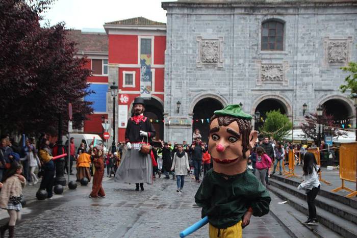 Bihotzaren erreketarekin ama 9 1526280317215