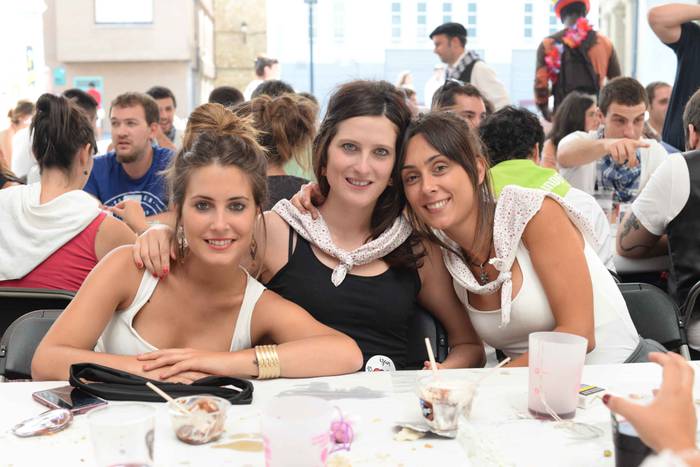 Aldai plaza txiki geratu da  137 1503895135866