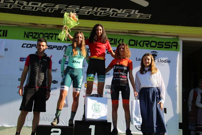 Jendetza erakarri zuen Laudi 114 1572181480176