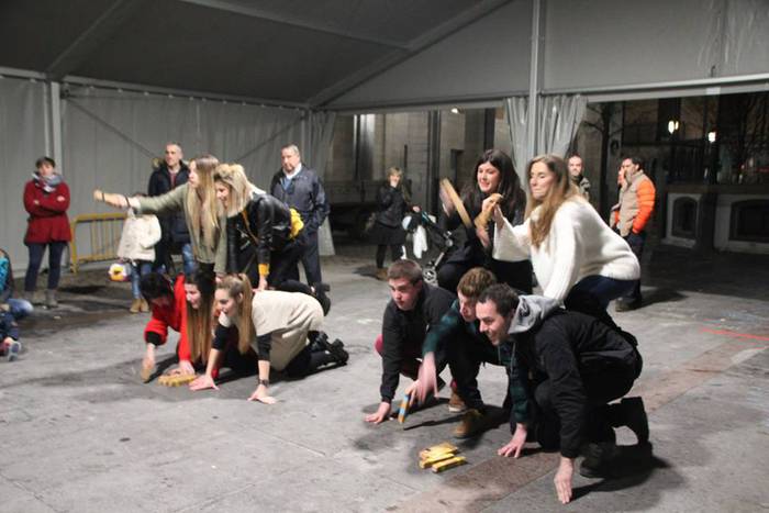 Jokoen bitartez koadrilen ar 7 1516780536533