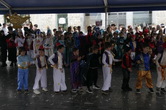 Amaurreko ikasleek kolorezta 54 1770988695320