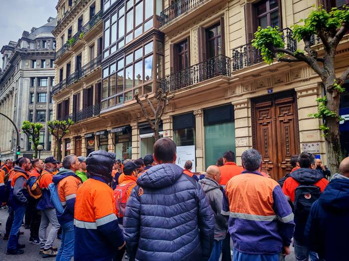 Bilboko kaleetara jo dute Tu 30 1776166148492