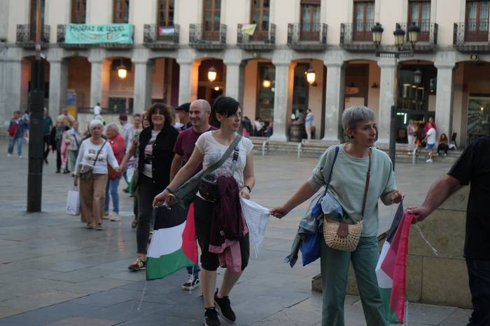 Giza katea osatu dute Gazako 9 1759863758964