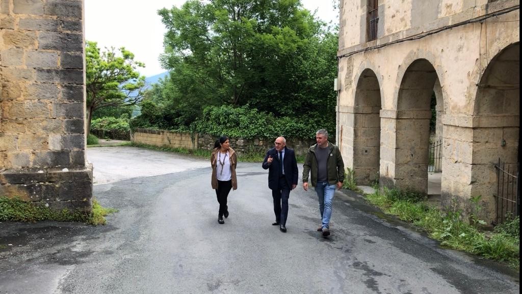 Kexaako kapera eta dorrea urtea amaitu baino lehen irekitzeko konpromisoa hartu du Ramiro Gonzalezek