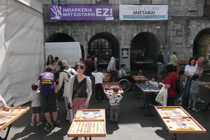 Kirolak eta umeen jarduerek  3 1777117103933