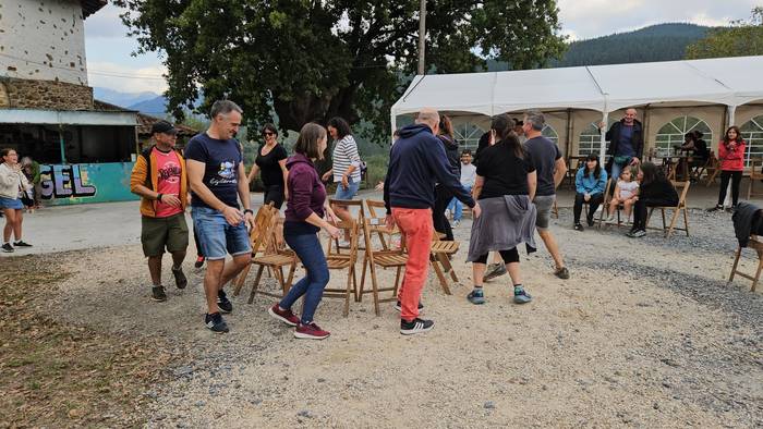 Berazako auzunea alaitu zute 29 1759402945795