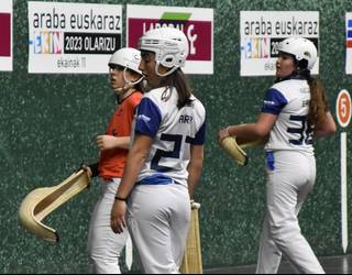 Gasteizko Olabe pilotalekua Jai Alai Leagueko egoitzetako bat Araba Euskarazen aldeko zesta punta txapelketari esker