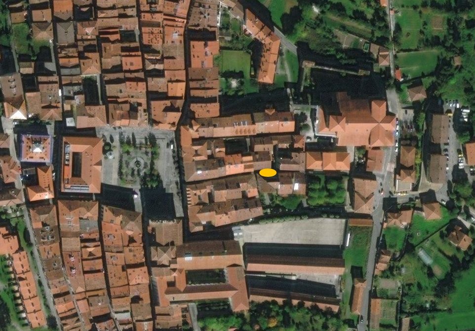 Sutea piztu da Artekale kaleko eraikin batean