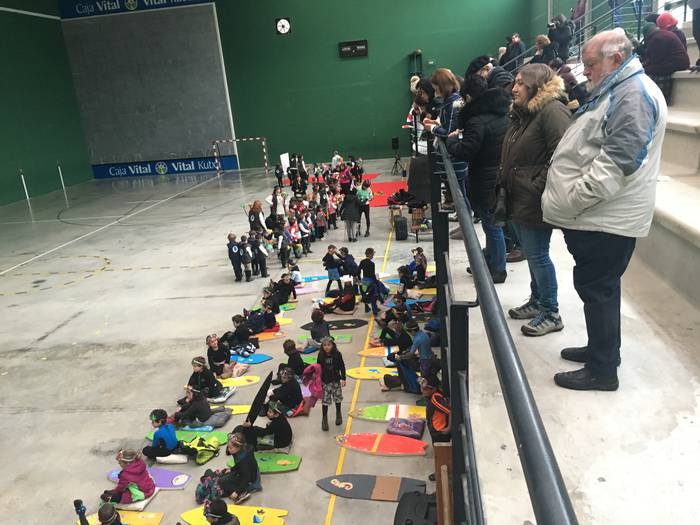 Artziniegako eskolako aratusteak