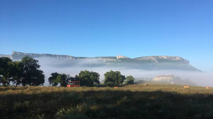 [ARGAZKI ERREPORTAJEA] Egunsentia Etxaurren tontorretik