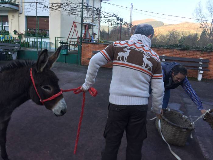 Olentzero eta Maridomingi er 10 1514280967308