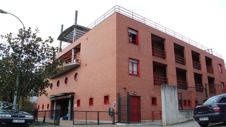 1975an ezkondu ziren bikoteen Urrezko Esteiak elkarrekin ospatzeko bilera