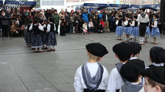 Gabonetako elkartasun azokak 2 1513599006896