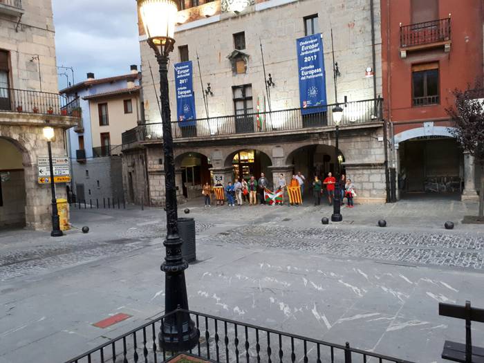 Jordi Cuixart eta Jordi Sanc 7 1508262365807