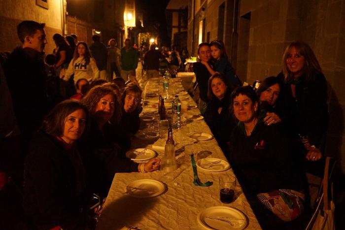 Artziniegako kuadrillek muzi 8 1757714165024