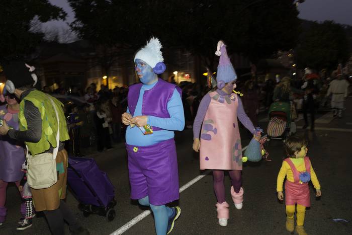 Mozorro koloretsuek ziprizti 53 1488187645397