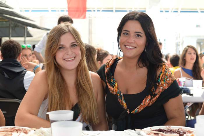 Aldai plaza txiki geratu da  43 1503894048406