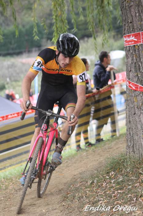 Nazioarteko Ziklokrosean esk 24 1509385018774