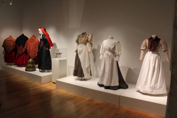 Errenteriako euskal jantzien museora txangoa (Izena emateko azken eguna)