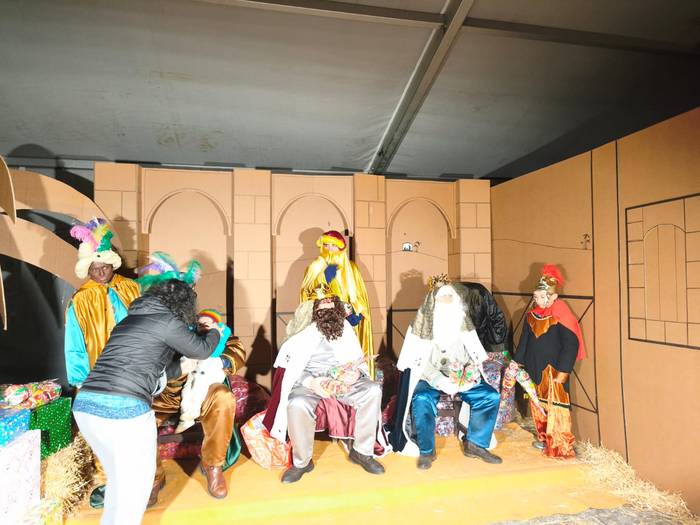 Hiru Errege Magoek ilusioz b 49 1767728431750