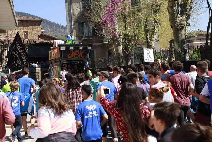 Dolumin Barikuak eta Korrika 151 1491602151590