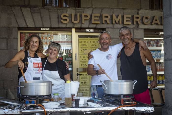 Koroatze jaien erritmora ema 17 1757162181144