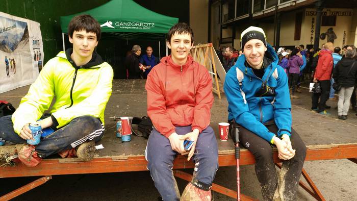 Mendizale ugari bildu zituen 41 1489053973415