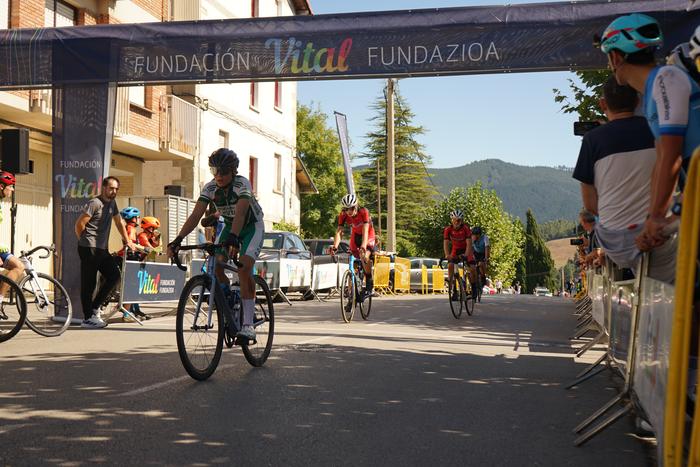 txirrindula artzi 67 1757940871945