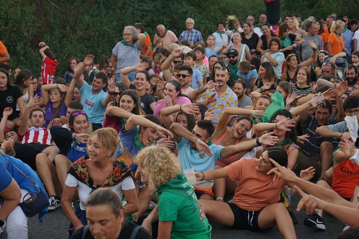 Arteko Gure Aman elkartu eta 58 1757796457582