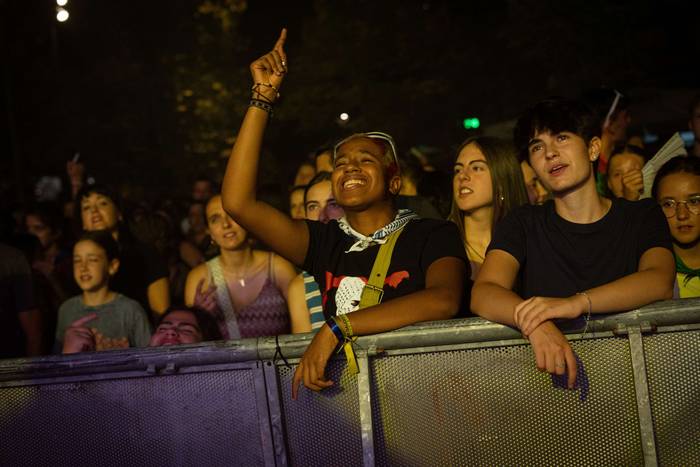 Dupla eta Tanxungeiras, Amur 24 1755213984393