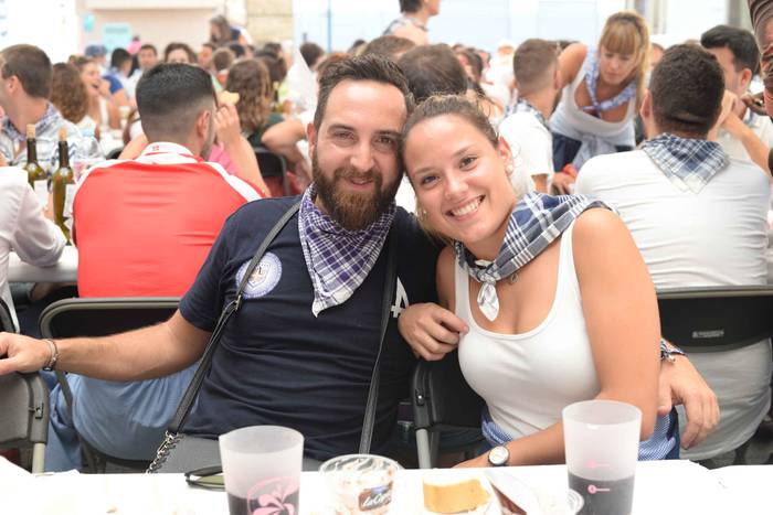 Aldai plaza txiki geratu da  116 1503894875602