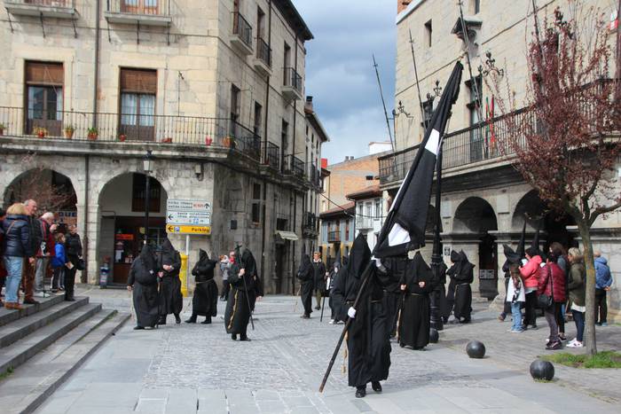 Ostiral Santua Urduñan