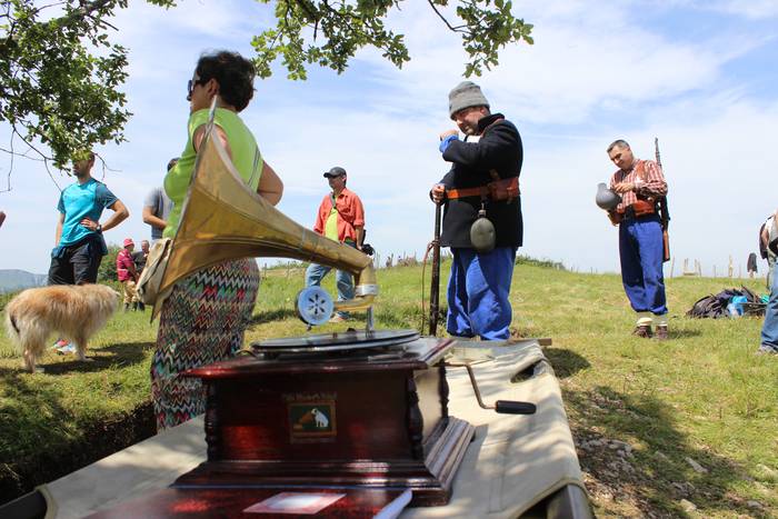 San Pedron gertatutako sarra 50 1495995906878