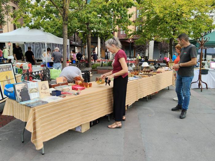 Antzinako objektuz eta bildu 39 1758390887110