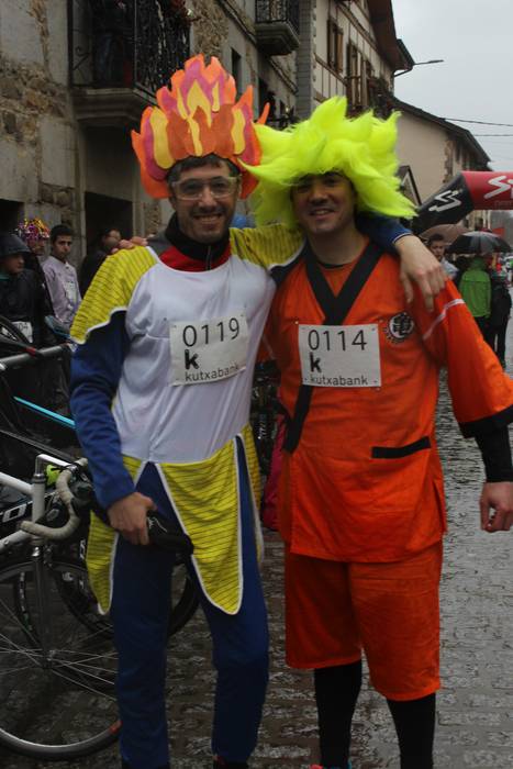 350 lagunetik gora batu dira 30 1514737843238