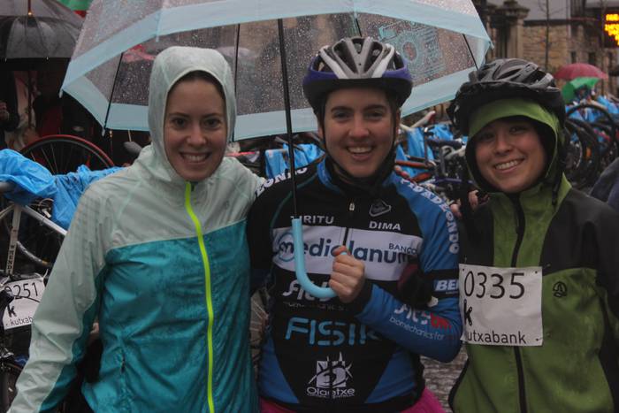 350 lagunetik gora batu dira 38 1514738123303