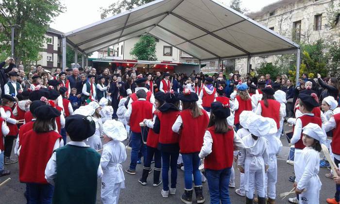 Danbor-hotsak, barraskilo ka 40 1524945445357