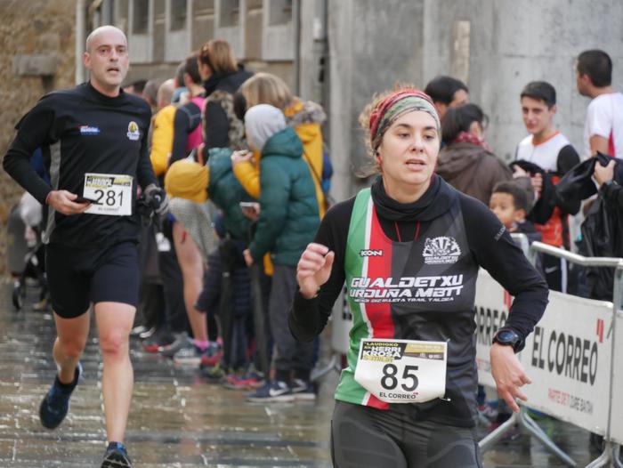 Ehunka lasterkarik bete dute 261 1549205159771