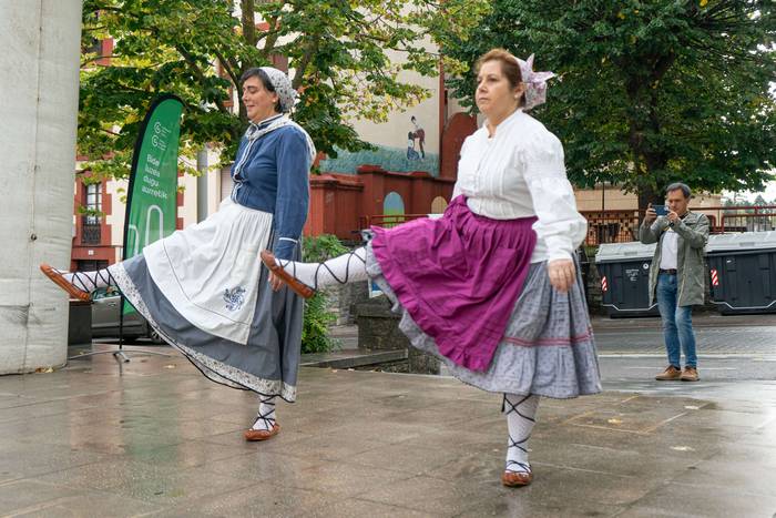 Ehunka lagun Amurriotik mart 9 1759659677375