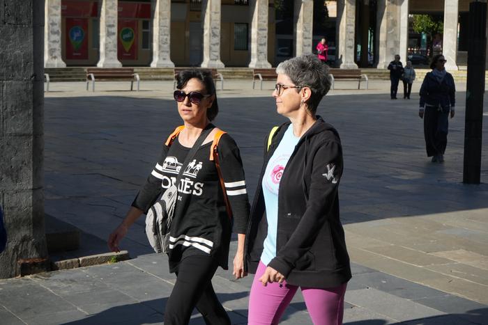 Ehunka lagunek parte hartu d 37 1774179213737