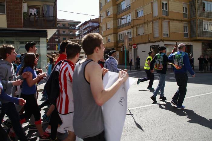 Dolumin Barikuak eta Korrika 132 1491601385816