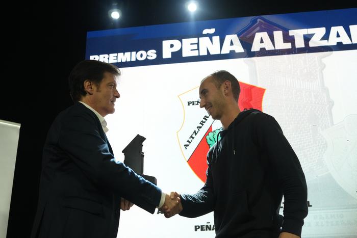 Gainezka egon da Kasinoa Alt 10 1765745431398