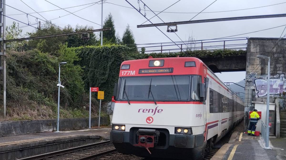 Epaileak erruduntzat jo du Renfe Gardeako tren geltokian gertatutako harrapaketa eta heriotzagatik