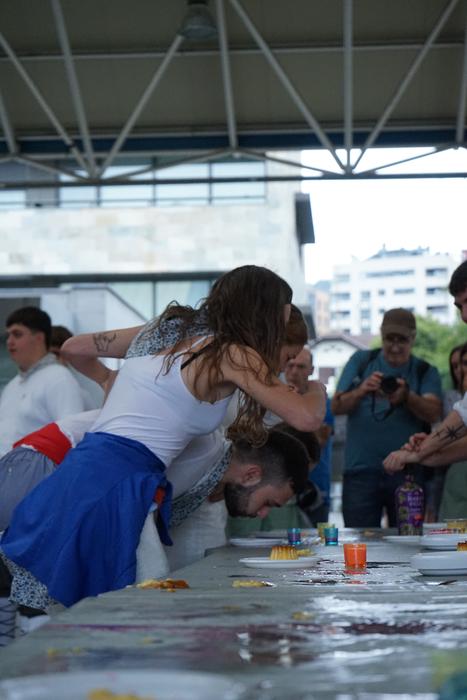 Flan-xurga lehiaketak gatza  20 1756313367580